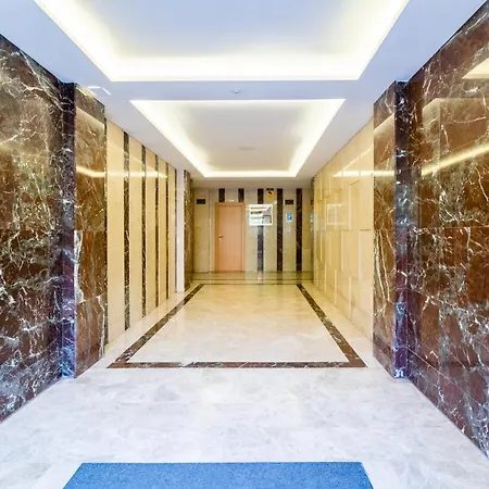 Modern Plaza De Toros With Free Parking Apartment *